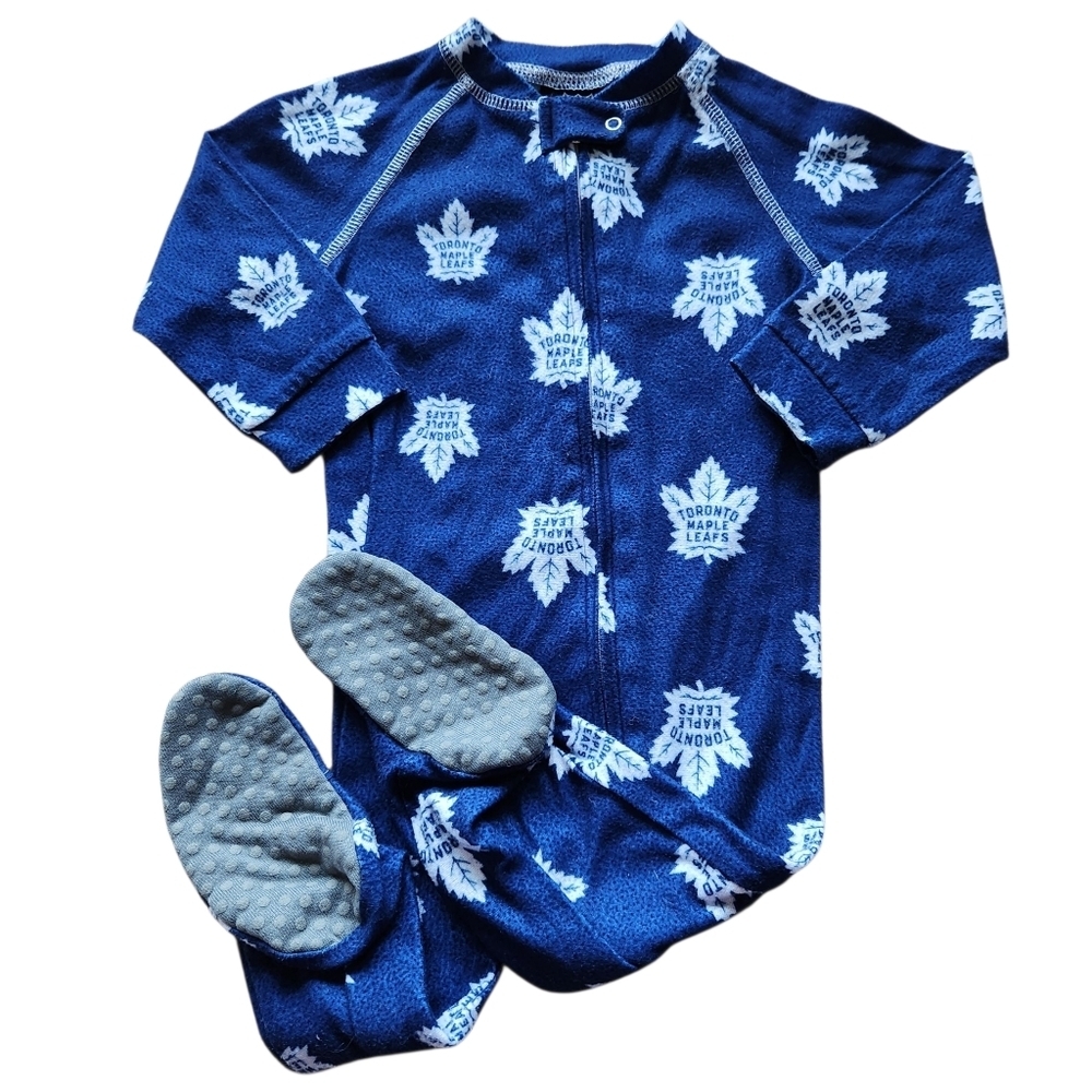 NHL Toronto Maple Leafs Sleeper With Feet.